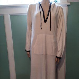 Lord & Taylor Long Acrylic Cream Sweater Dress With Hood Size Medium